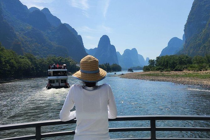 Full-Day Guilin Li-River Cruise with 4 star boat and Four Lake Night Cruise Tour - Practical Details and Tips