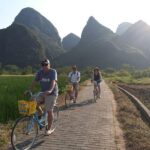 Full-Day Li-River with the 4 Star Luxury Boat VIP Room and Yangshuo Cycling Tour - What Past Travelers Say
