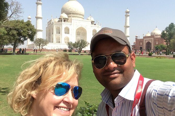 Full Day Taj Mahal Tour With Lunch From Delhi - What We Love About This Tour