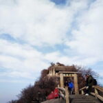 Full Day Xi'an Private Tour of Huashan Mountain Adventure - Who Is This Tour Best For?