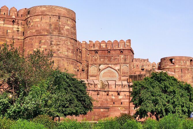 Gatiman Express Train Tour To Taj Mahal From Delhi - What Makes This Tour Stand Out