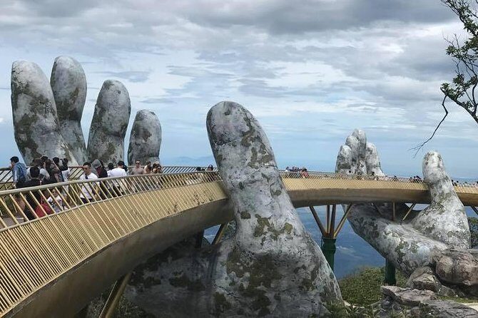 GOLDEN BRIDGE & BA NA HILL via CABLE CAR with Stunning Views & Photo Opportunity - Authentic Insights & Traveler Tips