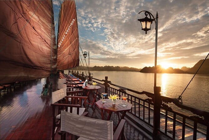 Gratiot Cruise 3-day Explore Halong Bay from Hanoi - Overview of the Cruise Experience