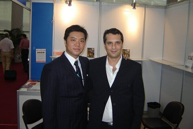 Guangzhou English Guide and Interpreter Service for Canton Fair - What to Expect from This Service