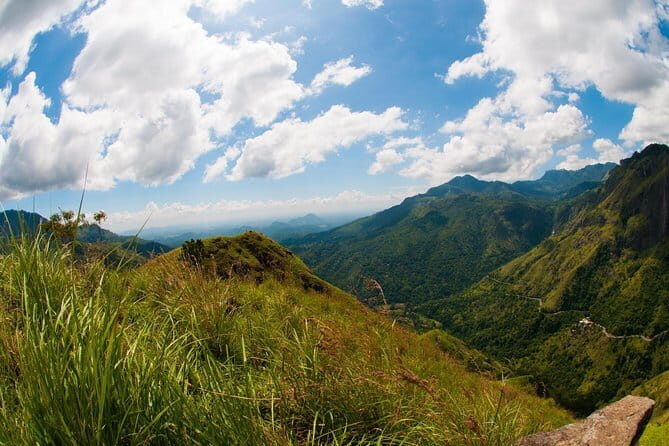 Guided Hike to Little Adams Peak and Nine Arch Bridge - Who Is This Tour Best For?