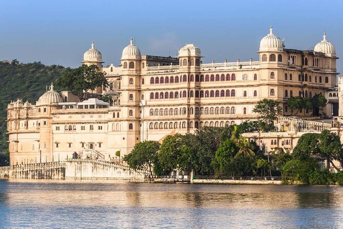 Guided Udaipur Tour With Drop Off To Jodhpur Next Day. - Deep Dive into the Experience