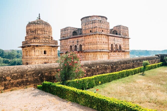 Gwalior Orchha Historic town Day Tour private - Practicalities and Considerations