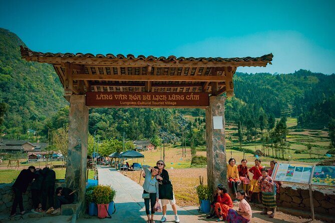 Ha Giang Loop 4 Day Motorbike Trip with Easy Rider/Self Riding - Day 3: The Valleys and Waterfalls of Du Gia