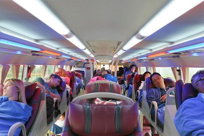 Ha Giang Transfer Services: Sleeper Bus/Limousine Bus/Cabin Bus - The Practicalities of the Hanoi to Ha Giang Bus Journey