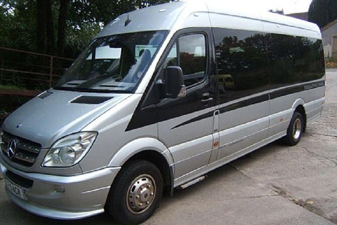 Ha Long Bay private transfer to Noi Bai Airport Luxury car 16-seat from Ha Long - Who Is This Transfer Best For?