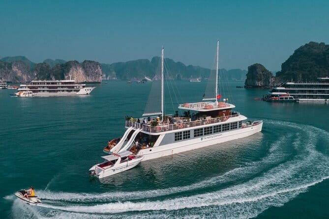 Ha Long & Lan Ha Bay Luxury Catamaran Cruise from Hanoi - Who Should Consider This Tour?