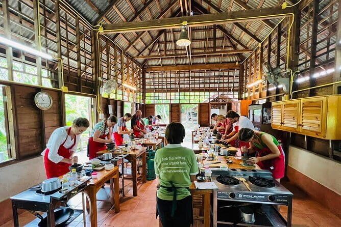 Half Day Chiang Mai Thai Cooking Class with Market & Farm - Authentic Insights from Reviewers