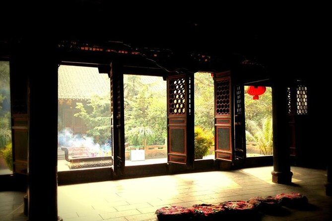 Half Day City Walk to Experience Chinese Taoism and Tibetan Culture - Analyzing the Value