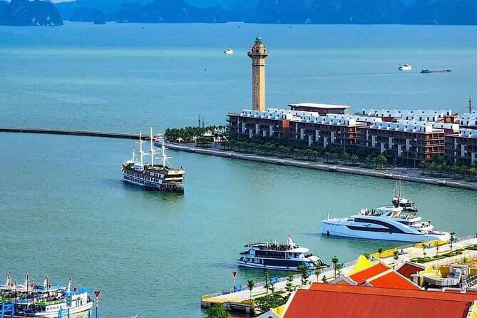 Halong Bay Saquila Yacht discover Sung Sot Cave, Titop Island - Sung Sot Cave: A Natural Marvel