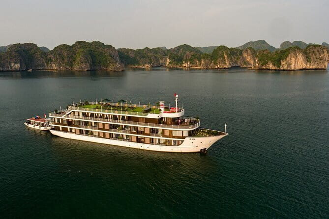 Halong Overnight Cruises 2 Days 1 Night Tour from Hanoi - Who Would Love This Tour?