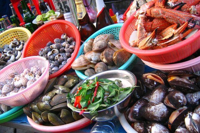 Hanoi Old Quarter Street Food Tasting And Walking Tours - Who is this tour best suited for?