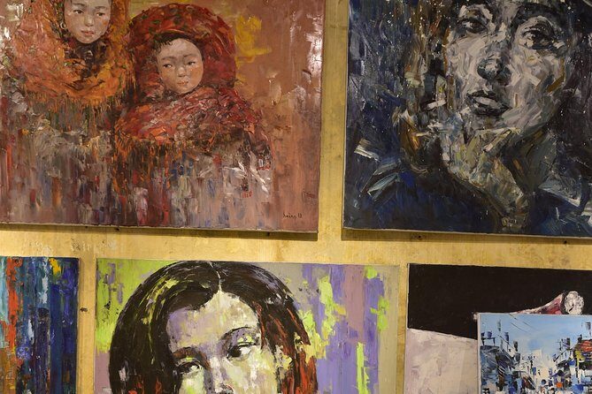 Hanoi's urban art galleries&best Pho - Food & Drink Break: Pho and Egg Coffee