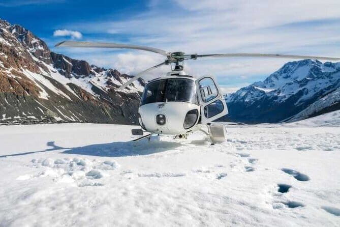 Helicopter Pick Up from Pheriche to Kathmandu - Analyzing the Value