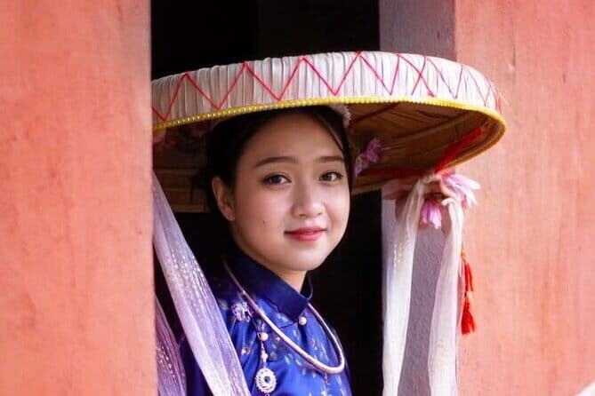 Ho Chi Minh Styled Photoshoot Tour With Makeup, Photographer - Breakdown of the Itinerary