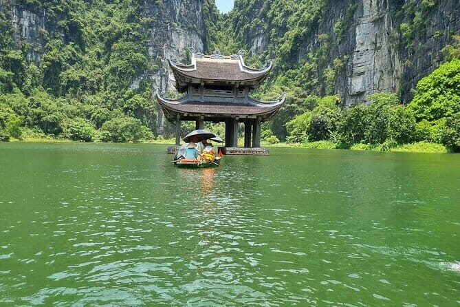 Hoa Lu - Trang An- Mua Cave- Daily tour from Hanoi - Who Will Love This Tour?