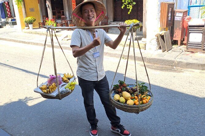 Hoian Magic: Hidden Merchant House, Temple, Bridge, Museum, light - FAQ