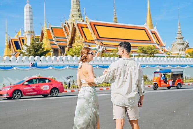 Holiday Travel Photoshoot in Bangkok - Who Should Consider This Experience?