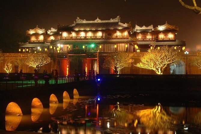 Hue : Enjoy Night City Cyclo Tour & Happy Dinner - An In-Depth Look at the Hue Night Cyclo Tour