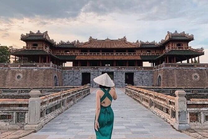 Hue Imperial City and Hai Van Pass Full Day Tour - Analyzing the Value