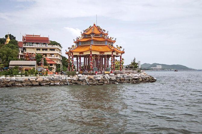 Island Getaway: Koh Si Chang Day Trip with Lunch from Bangkok - Who Should Consider This Tour?