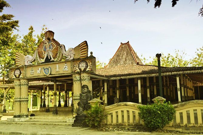 Java Puppets Museum Admission Ticket - Who Will Enjoy This Experience?