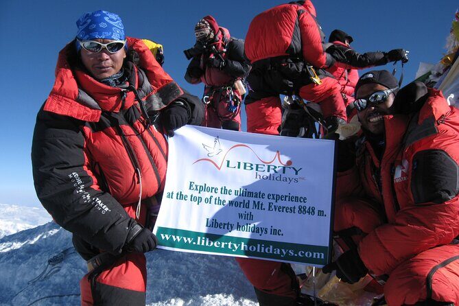 Journey to the earth's highest mountain: Everest 15 Days - Who Is This Tour Best For?