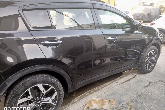 Karachi Airport Private Luxury Transport - Who Should Consider This Service?