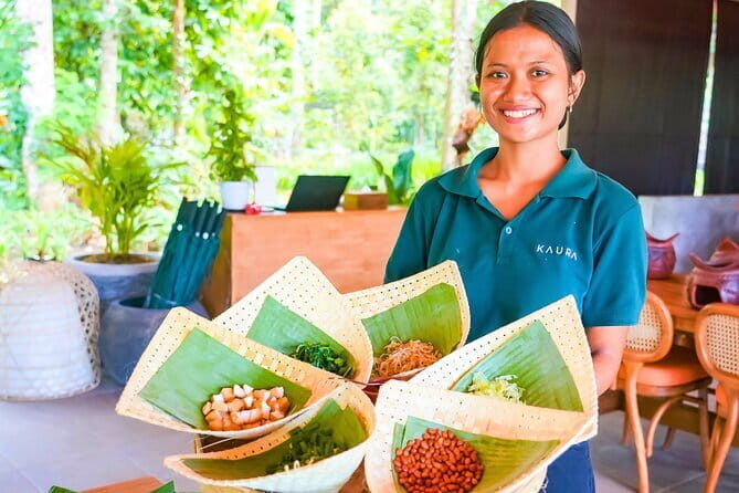 Kaura Pool and Dine Choose Optional Tour with Private Transfer - The Breakdown of the Experience