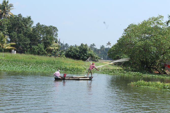 Kerala Backwater Cruise in Exclusive Water Taxi Explores Narrows - Practical Considerations