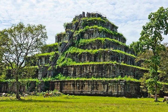 Koh Ker & Beng Mealea Excursion Join-in Tour - Free Hotel Pickup - Insights from Reviewers and What to Expect