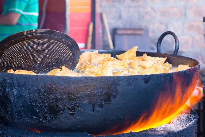 Kolkata Food Crawl (2 Hours Guided Local Food Tasting Tour) - Who Is This Tour Best For?