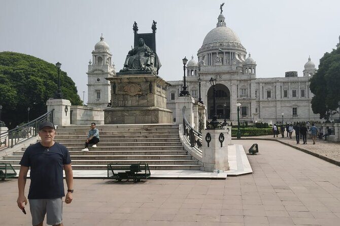 Kolkata: The City of Joy and Spiritual Marvels - FAQ
