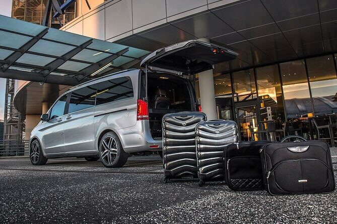 Kuala Lumpur Hotel to Singapore Hotel (Door To Door) Overland Transfer - The Experience from a Traveler’s Perspective