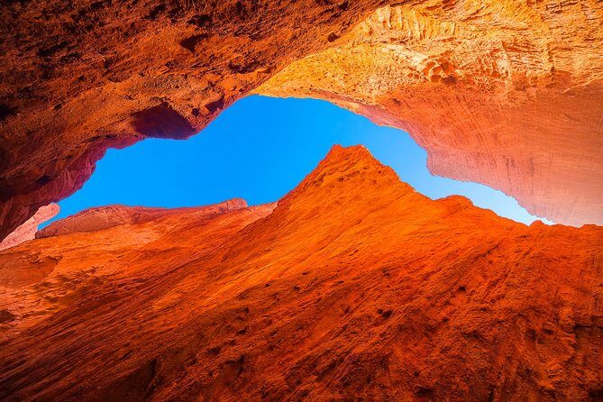 Kuqa Private Day Tour to Kizil Grottoes and Mystic Tianshan Grand Canyon - Transportation, Guides, and Overall Experience