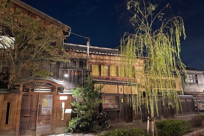 Kyoto Gion Walking Tour Discovering the Secret World of Geisha - The Kamo River and Izumo no Okuni