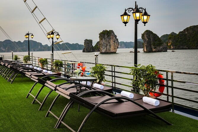 La Pandora Luxury Cruise 2 Days Lan Ha Bay from Hanoi - The Sum Up