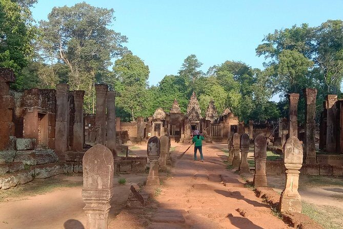 Lady Temple, Grand circuit, Sunset at the Bakeng Mountain - FAQs