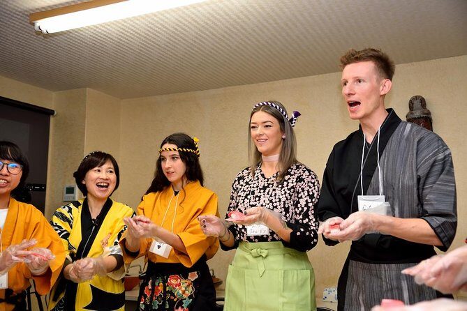 Learn How to Make Sushi! Light class- Nara School - Authenticity and Cultural Touches
