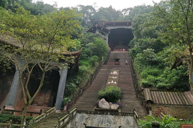 Leshan Giant Buddha and Oriental Buddha park one day tour - Why This Tour Offers Great Value