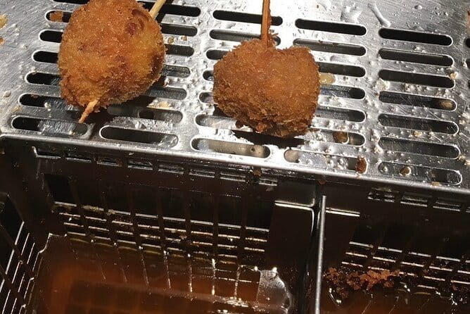 Local Izakaya Japanese Traditional Bar Hopping in Osaka Namba - FAQs