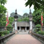 Luxury private Ninh Binh day trip from Hanoi (Hoa luu-Tam Coc- Cycing) - Who Should Consider This Tour?
