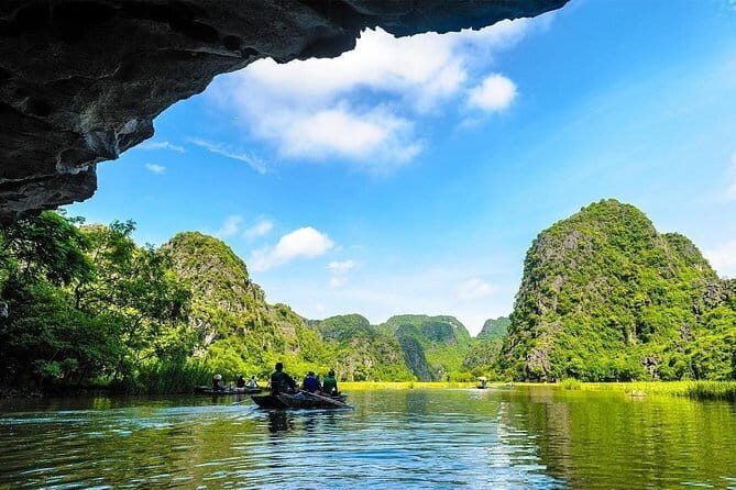Luxury Private Tour Hoa Lu - Tam Coc - Mua Cave - Limousine van - Why This Tour Offers Great Value