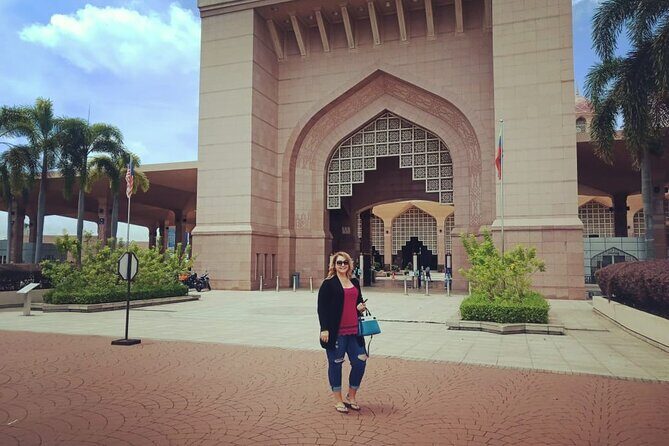 Malacca City Private Transfer to Kuala Lumpur Airport Enroute Putrajaya - The Itinerary Breakdown