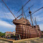 Malacca UNESCO Heritage Site Tour with Professional Tour Guide - The Value of Guided Murals and Authentic Insights