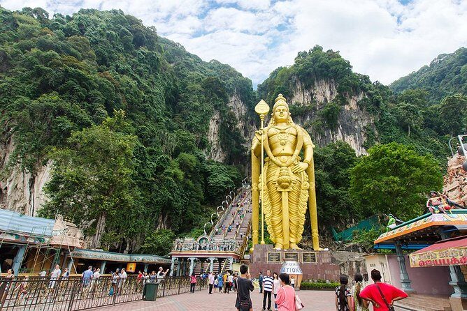 Malaysia Countryside and Batucaves from Kuala Lumpur - Batu Caves: The Morning’s Main Attraction